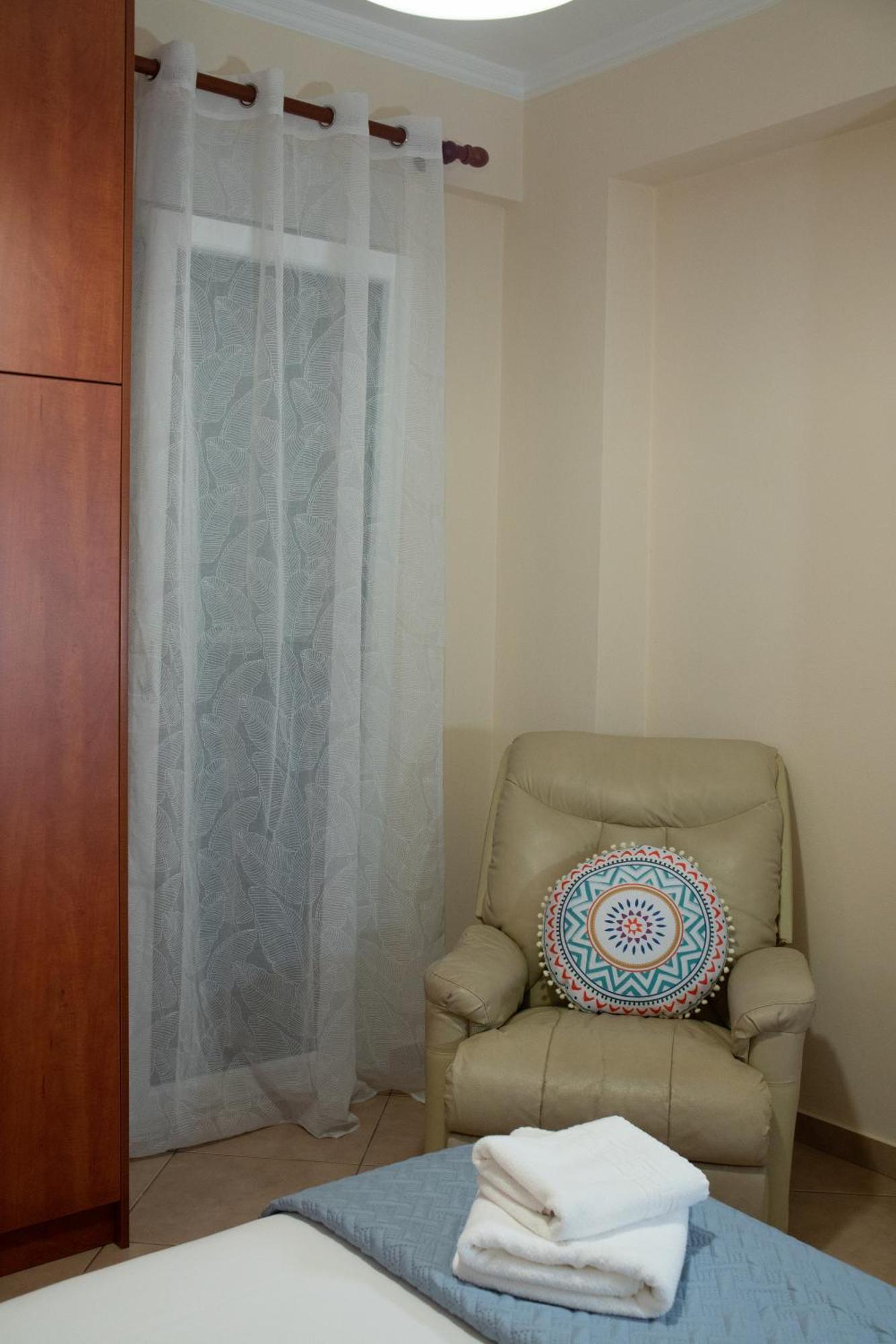Volissos Prince Apartments חדר תמונה