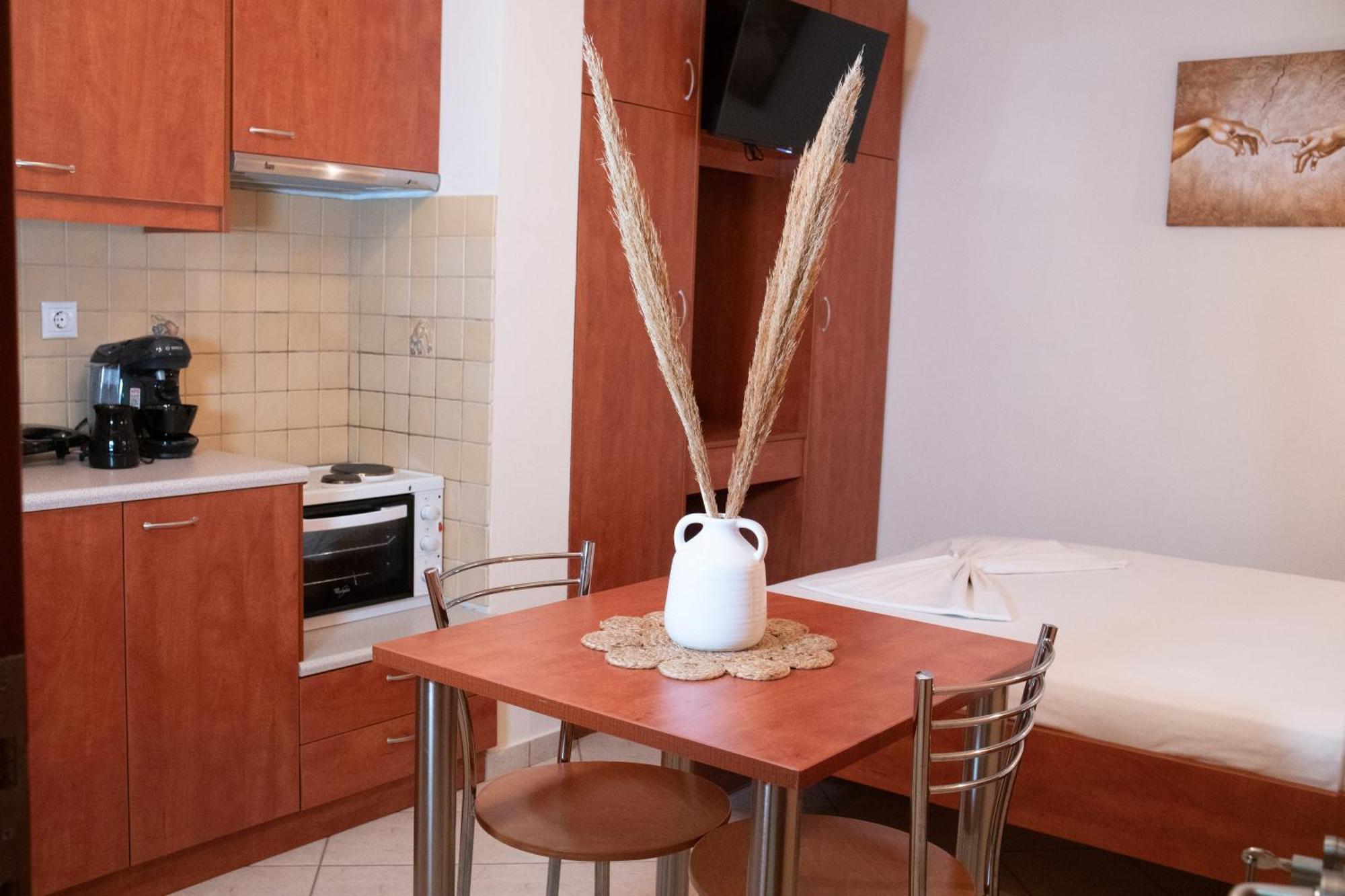 Volissos Prince Apartments חדר תמונה